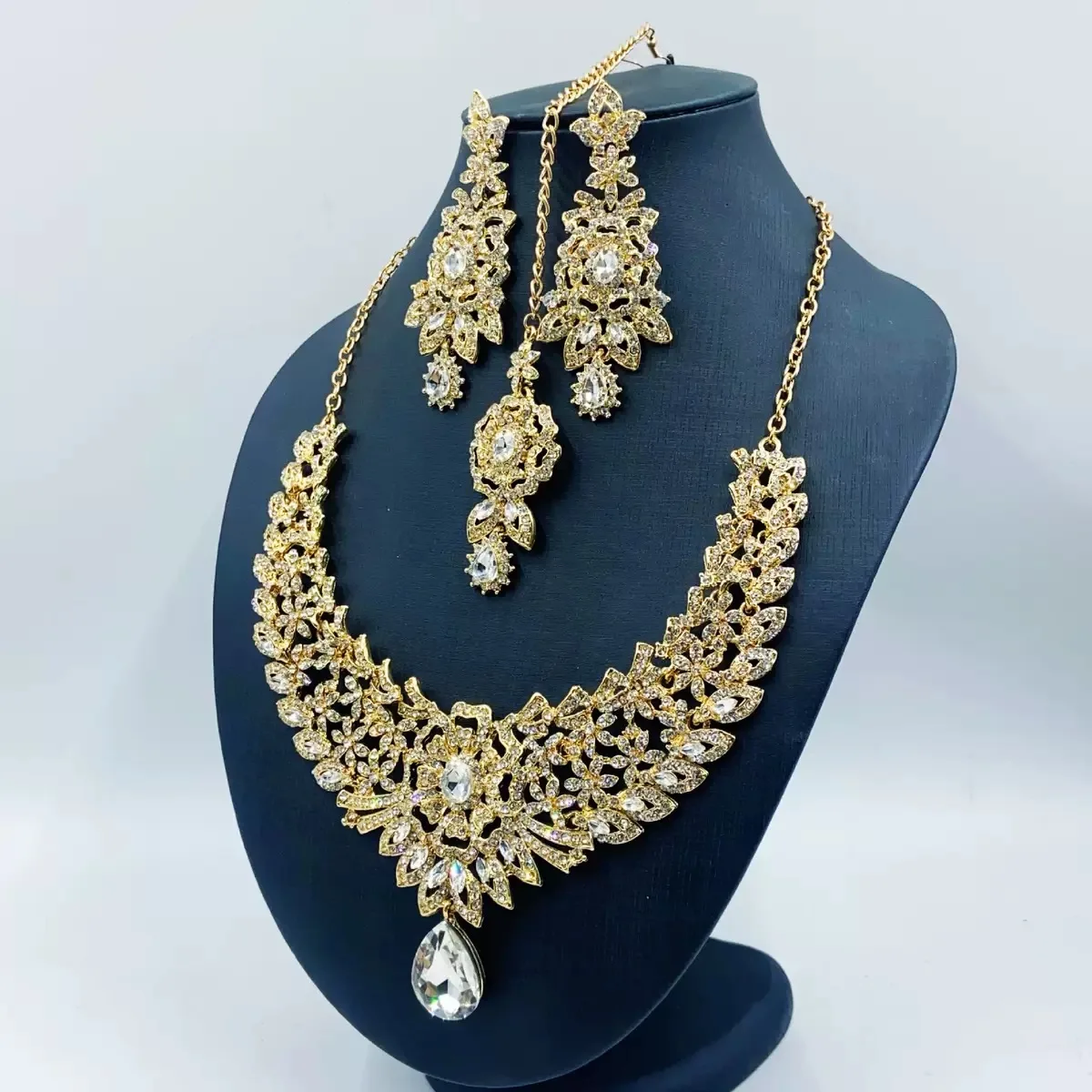 C30 Wedding Forehead Chain Necklace Earrings Set Dubai Jewelery Set Gifts for Women Indian African Bridal Hair Accessories
