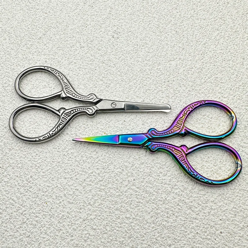 新入荷 ソーイングカッター カラーコーティング ステンレス製 ミニハサミ クラシック 刺繍ハサミ テーラーハサミ
