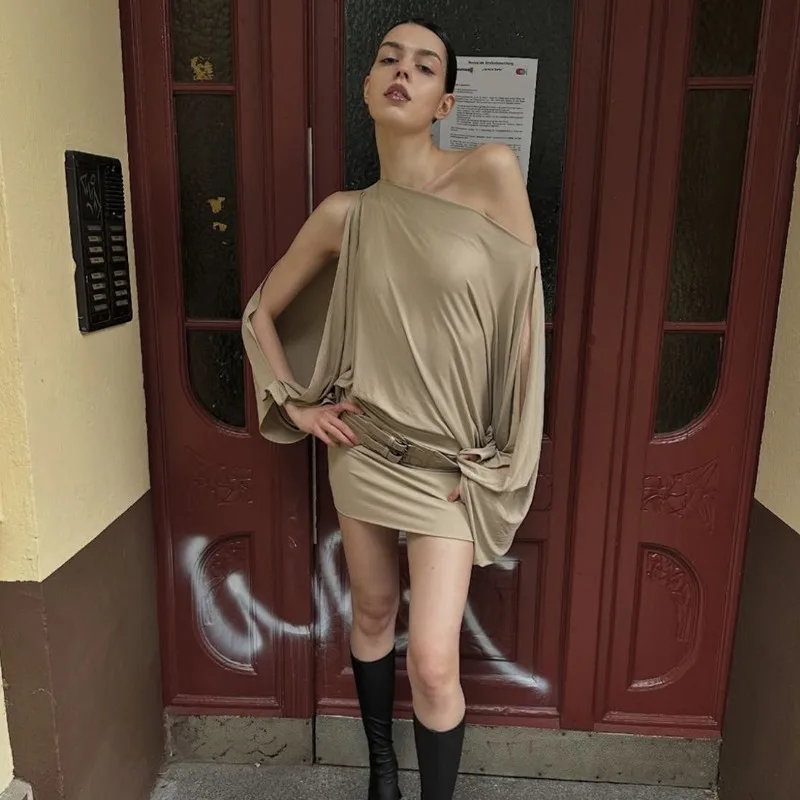 الشارع الرجعية نمط كسول خارج الكتف فستان بأكمام طويلة المرأة ضئيلة مطوي الورك تنورة