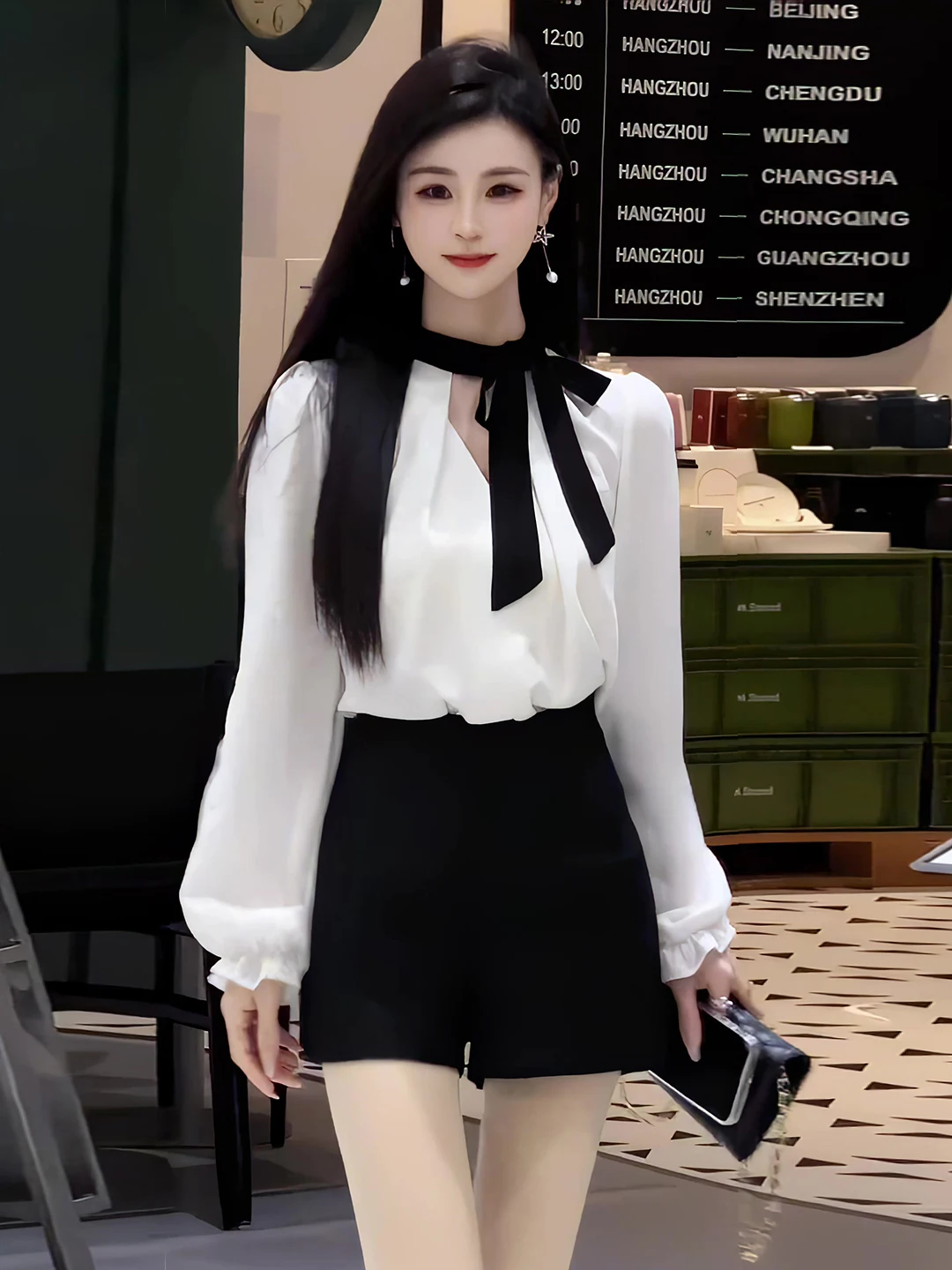 

Spring 2026 Women's Fashion Set with Sashes High Waist Shorts Two-Piece Suit Elegant Style Commute Wind Long Sleeve Suit