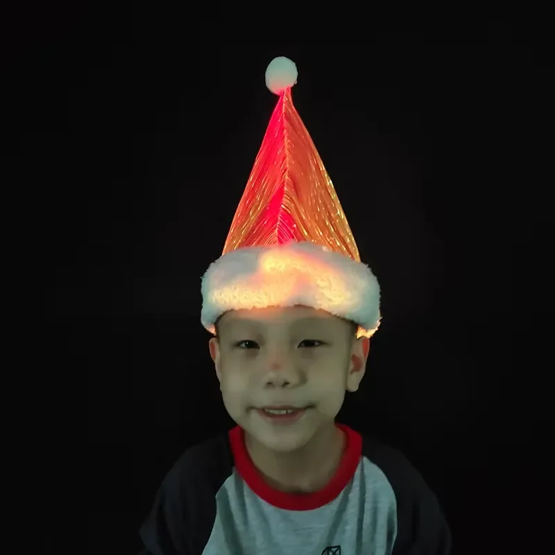 Red Fiber Optic Fabric Christmas Hat with Rechargeable LED Lights Soft Fabric 50000h for Christmas Decor