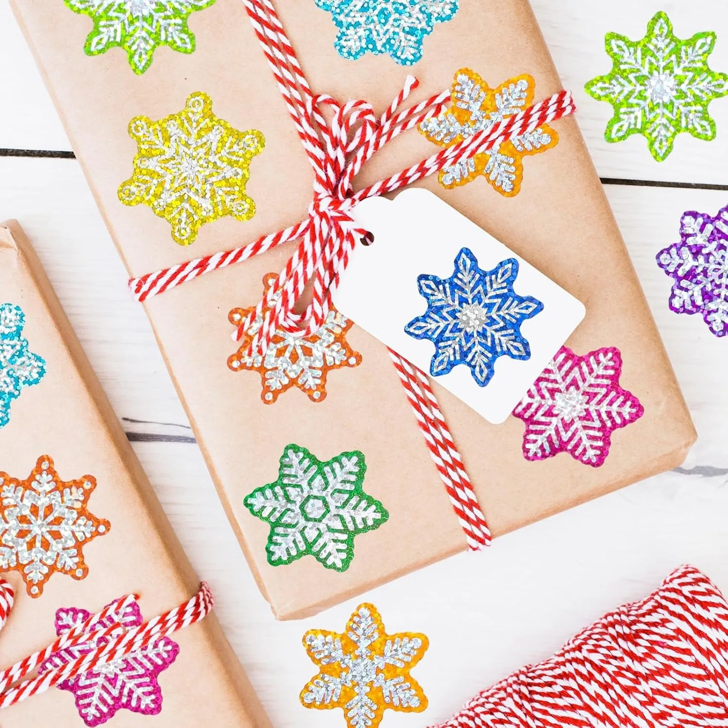 500pcs/roll Glitter Colorful Snow Stickers Party Christmas Gift Wrapping Label Children Scrapbook Stationery Stickers view 6