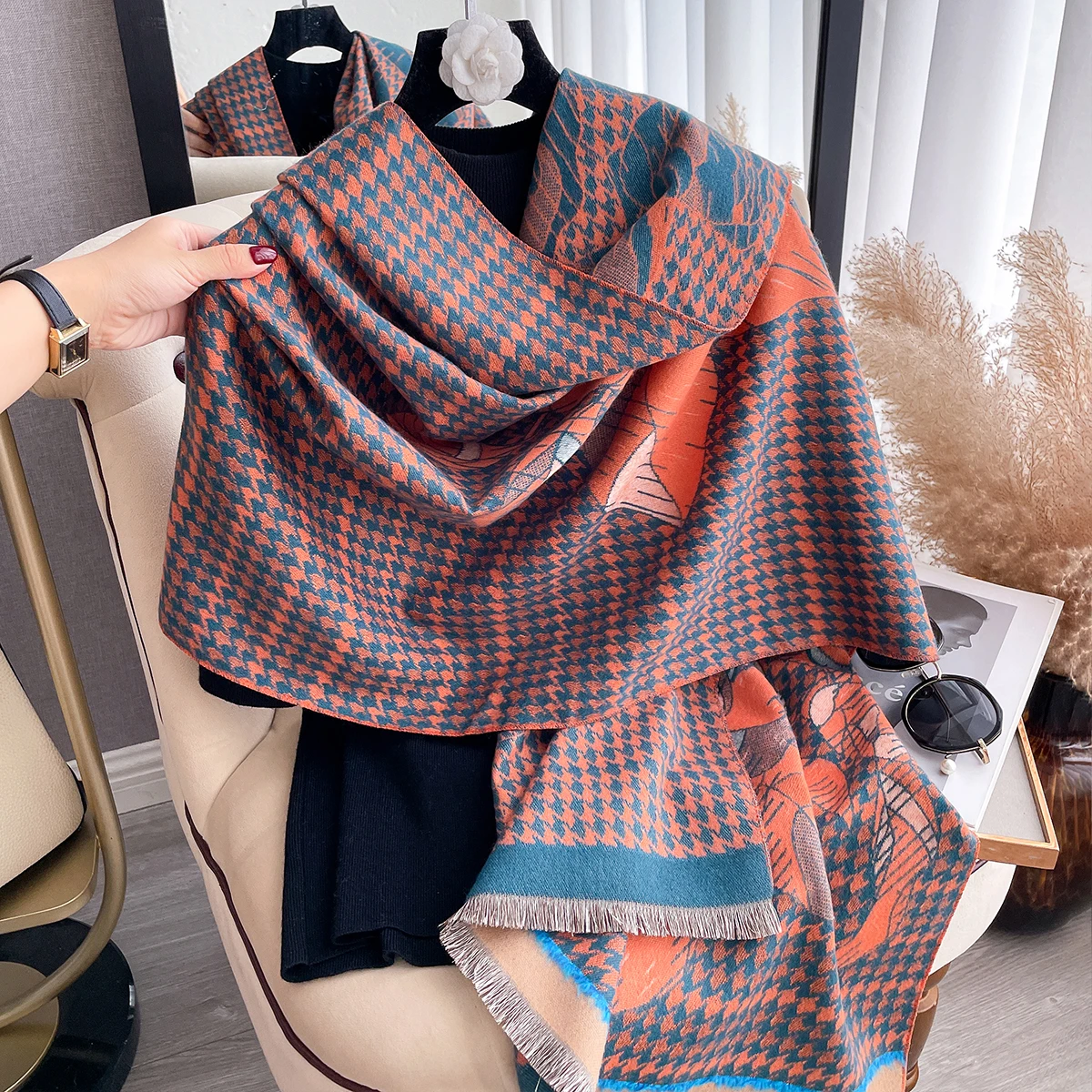 2024 Luxury Brand Two-Sided Jacquard Scarf pashmina Cashmere Soft Warm Fringe Pashmina Shawl Winter Coldproof Windproof Blanket