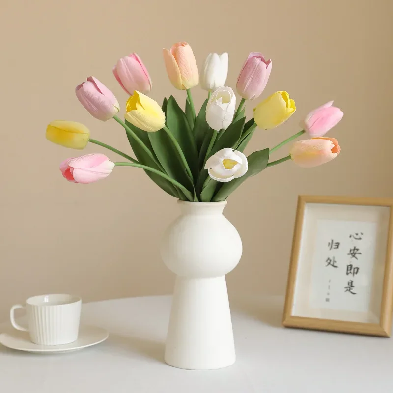 

10-pack Moisturizing Tulip Artificial Flowers Real Touch Fake Bouquet Wedding Decor Luxury Home Living Room Decoration Tulips