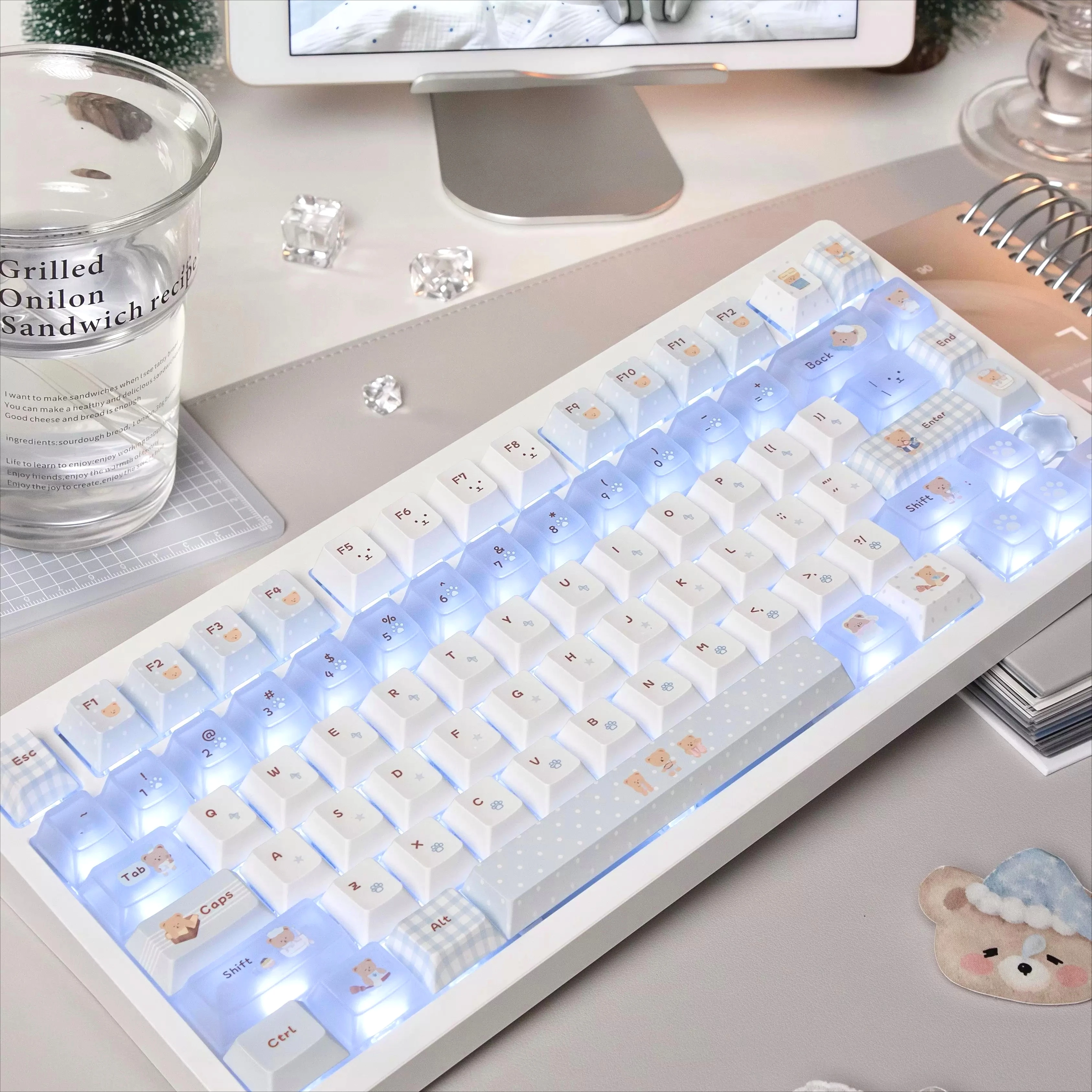 MAIMOOO Keycaps Gift Bear Cherry High PBT Sublimation Process PC Material Translucent Mechanical Keyboard Keycaps