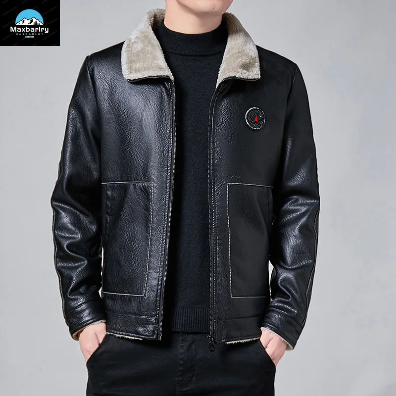 

Luxury Brand Leather Jacket Men's Winter Warm Fur One-piece Lapel PU Leather Coat fleece-lined Windproof Badge Motorcycle Jacket