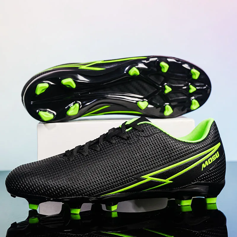 

Men Training Football Shoes Fast Non-Slip Indoor Football Field Boots Professional Ultralight Soccer Shoes Society Cleats Match