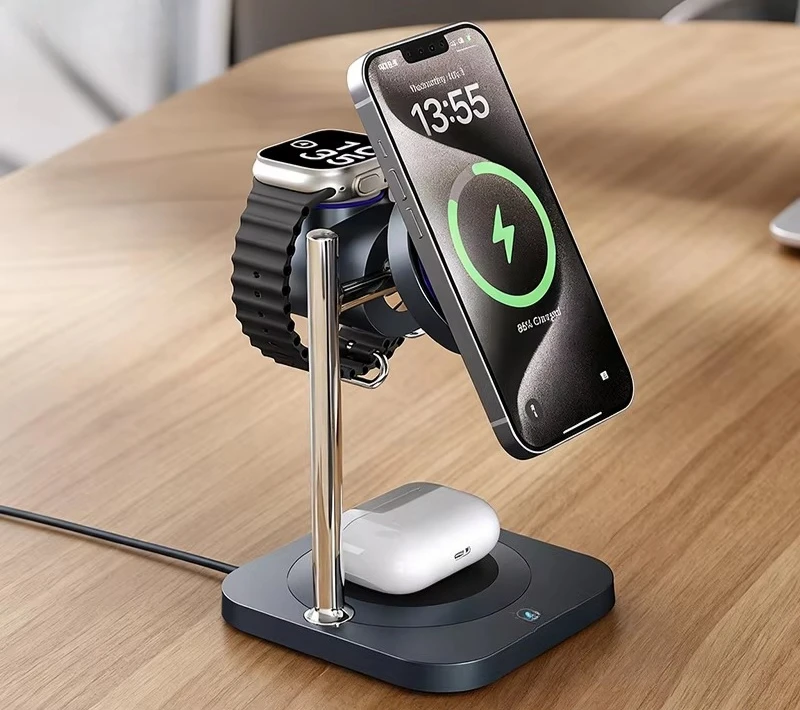 3 in 1 Ultra-fast Magnetic Wireless Charger Charging Station