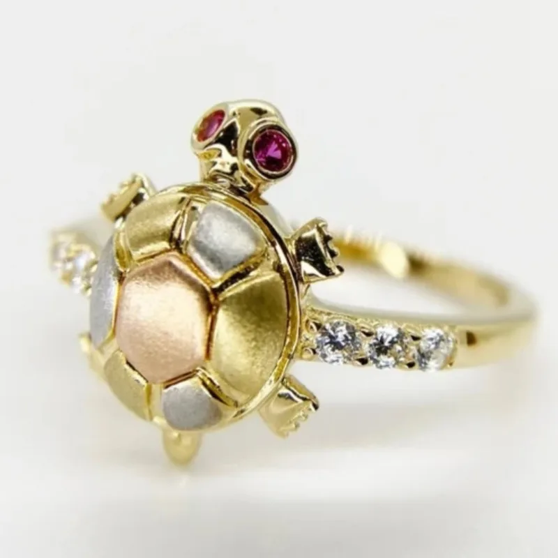 Design Inlaid White CZ Tortoise Women's Ring Trendy Three Color Hand Carving Daily Wear Party Jewelry Anniversary Gift