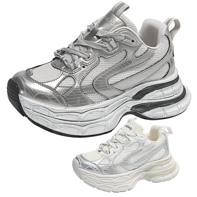 أحذية رياضية نسائية مكتنزة بيضاء فاخرة للسيدات للجري أحذية رياضية كاجوال عصرية خفيفة رياضية للياقة البدنية أحذية شبكية بكعب متوسط