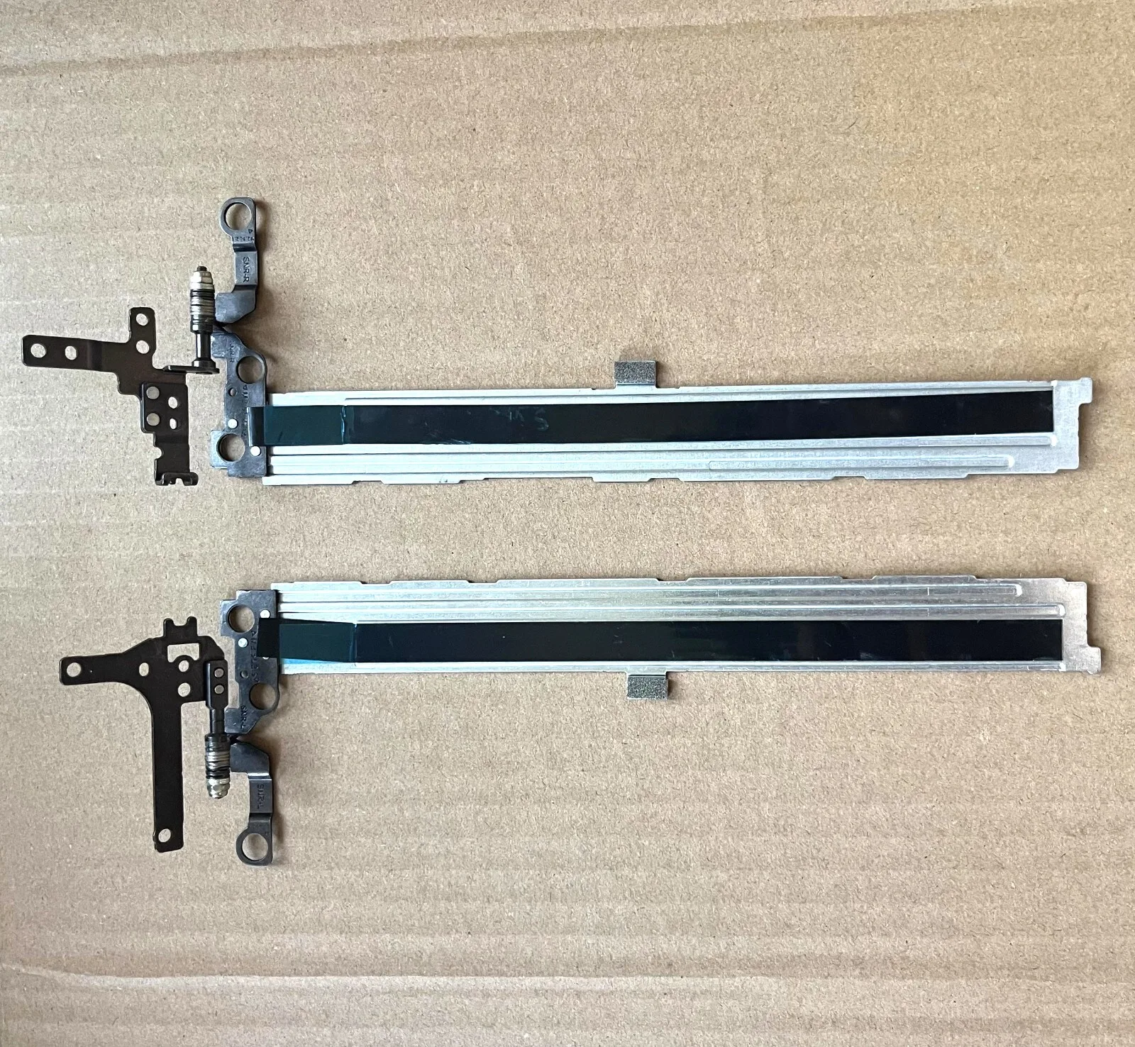 

New Lcd Hinge Kit L+R For DELL Inspiron 14 5440 5445 Laptop
