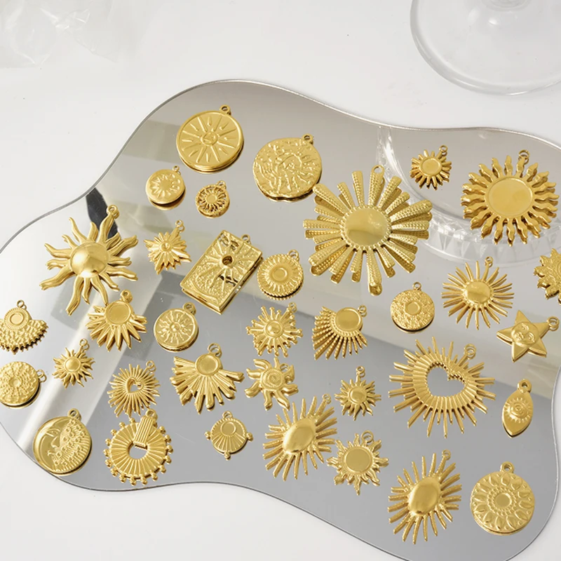 

Vintage 6PCS/LOT Sun Stainless Steel Pendant for Jewelry Making Sun Shaped Charms DIY Earring Bracelet Necklace Findings No Fade