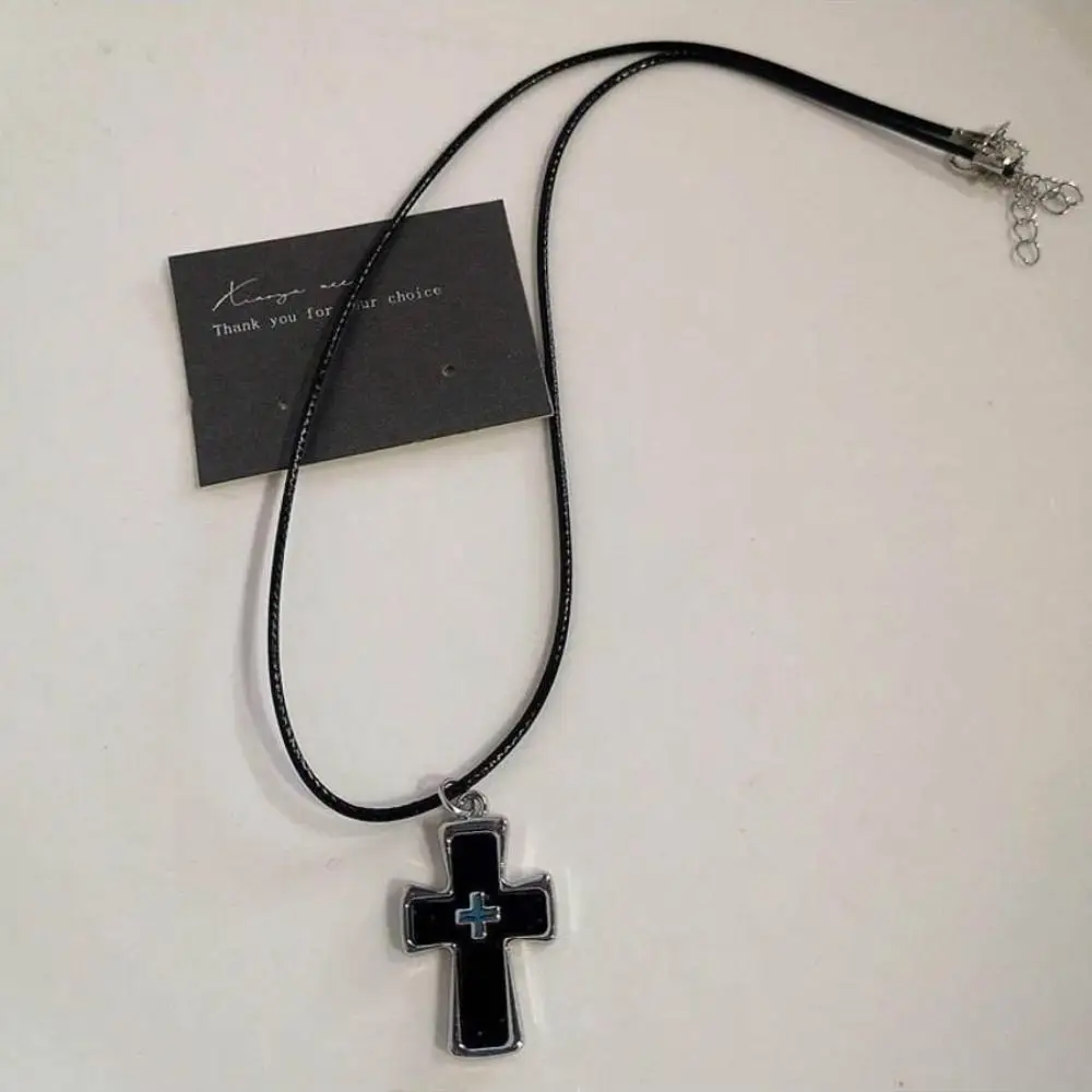 Black Heart Punk Rock Necklace Street Vintage Zinc Alloy 90s Y2K Necklace Sweater Chain Gothic Cross Pendant Jewelry ﻿Gift