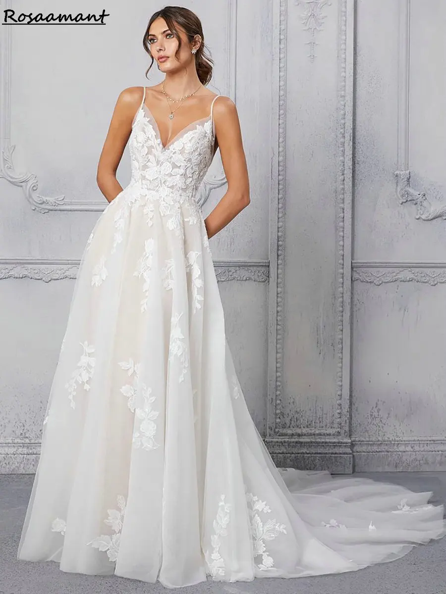 Gaun Pengantin A-Line Tali Spaghetti Ilusi Sederhana Gaun Pengantin Pedesaan Renda Applique Tanpa Lengan