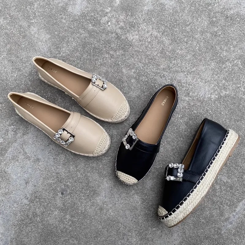 

2025 Single Shoe Women's New Bean Shoes, One Foot Lazy Retro Loafers, Thick Soled Flat Bottomed Small Fragrant Fisherman Shoes