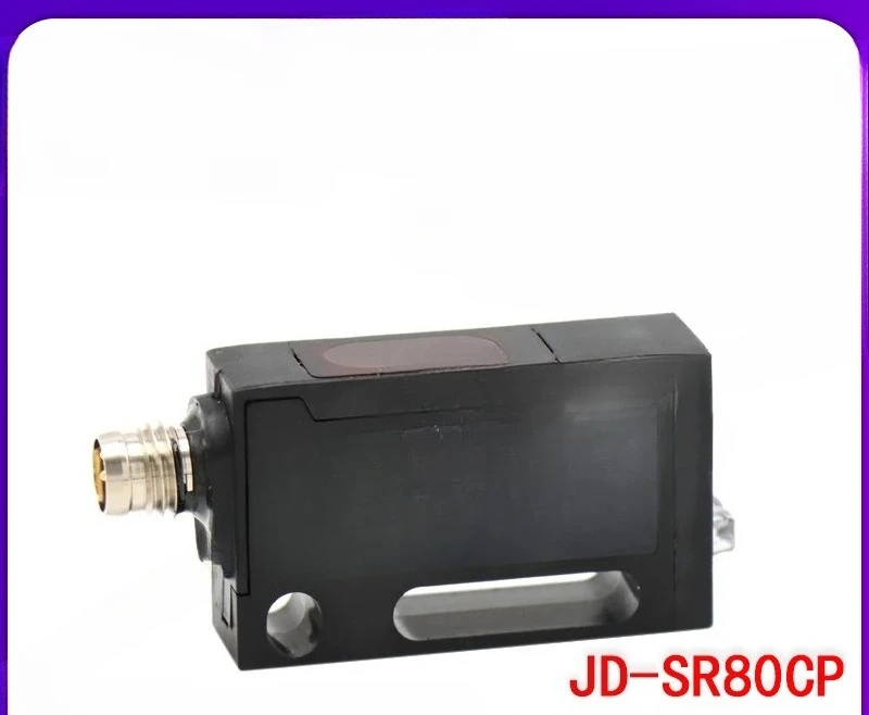 Photoelectric sensor  limited reflection and PNP output, connector does not contain wire