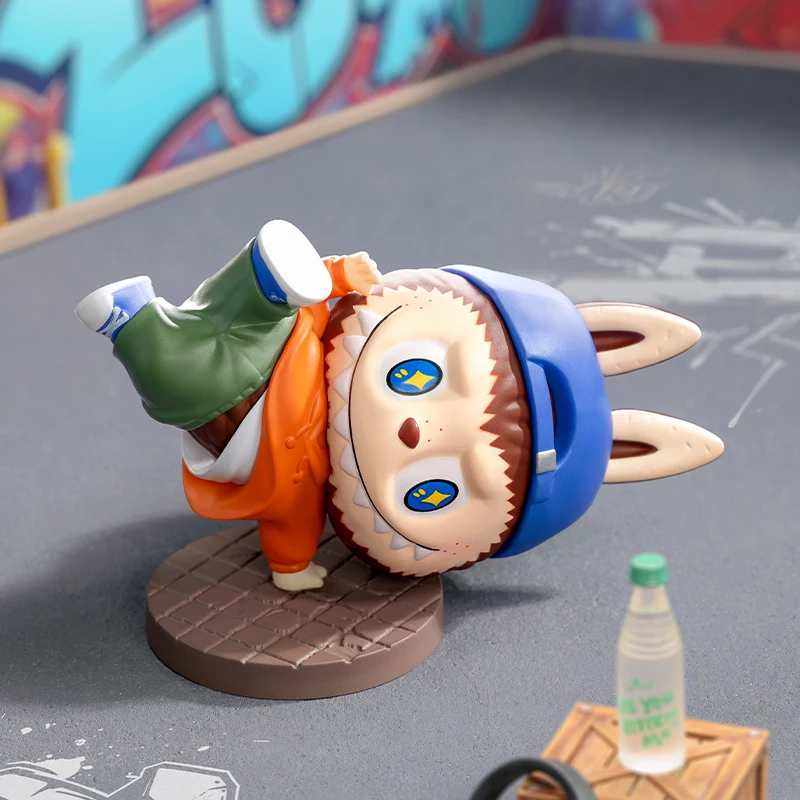 POP MART ラブブHIP HOP フィギュア POP MART Labubu Hip-Hop Girl 100% Figure Limited to 2pcs per order