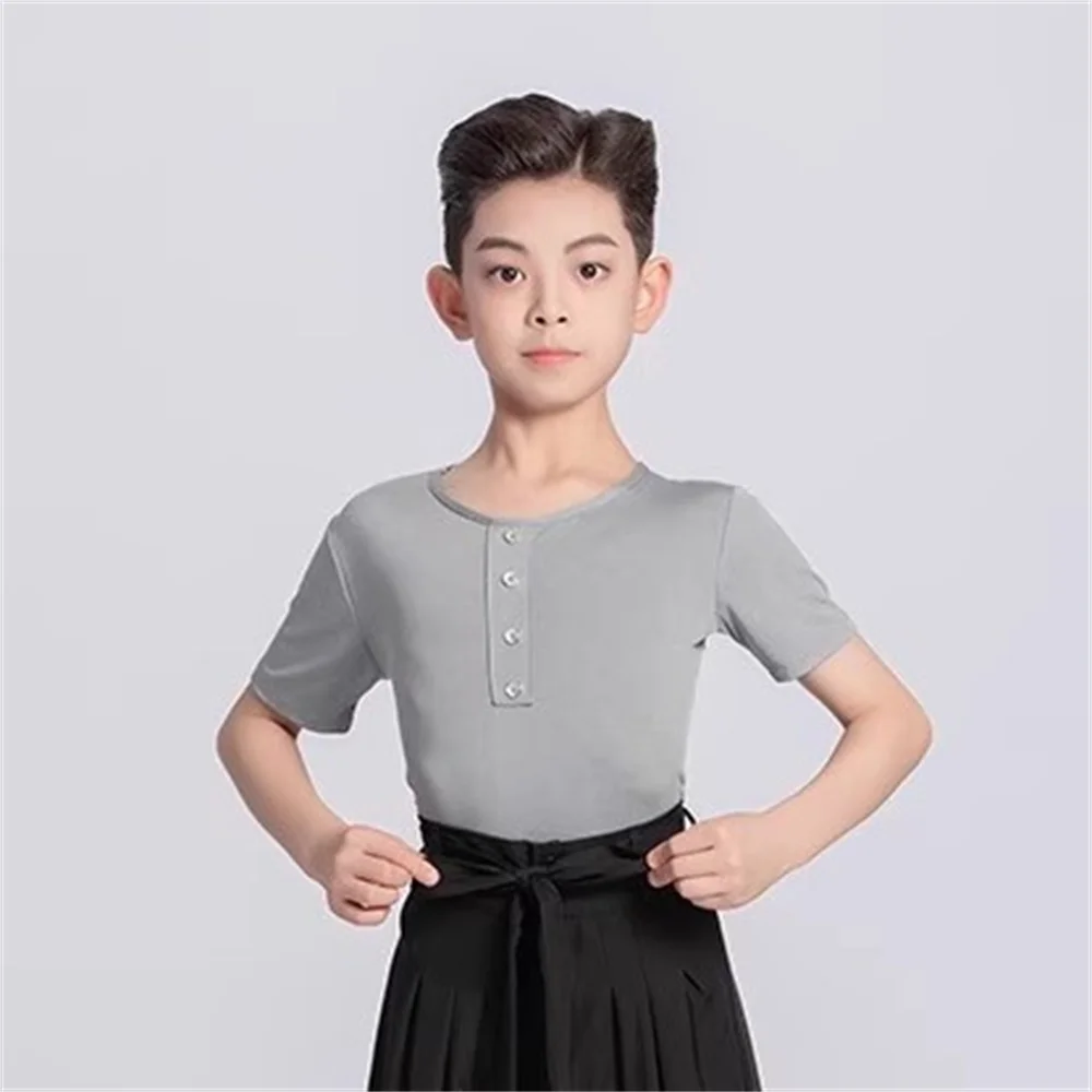 เสื้อเต้นรำแบบละตินติดกระดุมเสื้อเต้นรำสำหรับเด็กเสื้อผ้าเต้นรำบอลรูมสีขาวเสื้อผ้าเต้นซัลซ่า/ชา/รุมบ้าเด็กชายแขนยาวใหม่