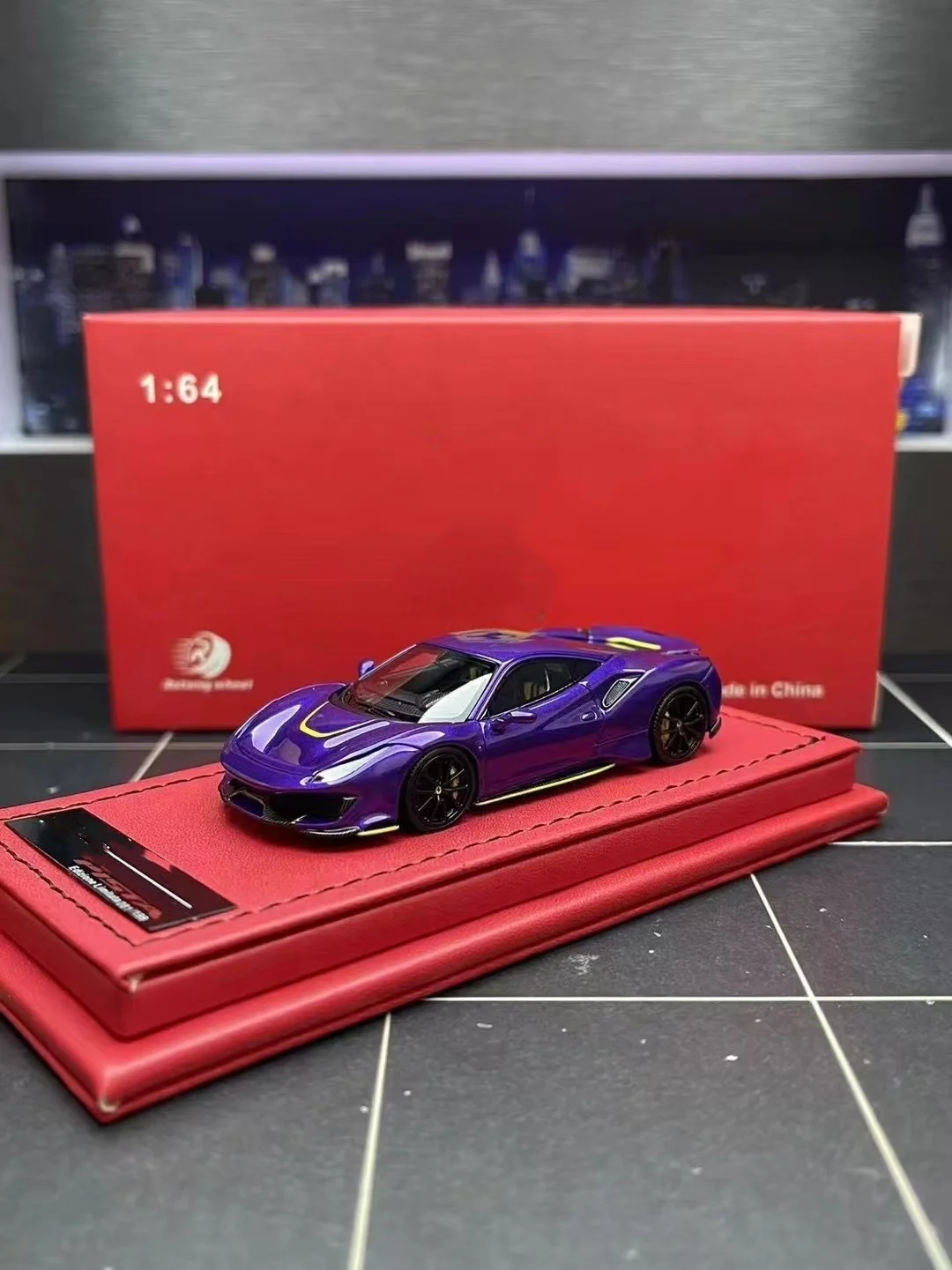 Rotating Wheel 1:64 488 PISTA Purple Color Dieacst Molde Car in 2024 New Stocks