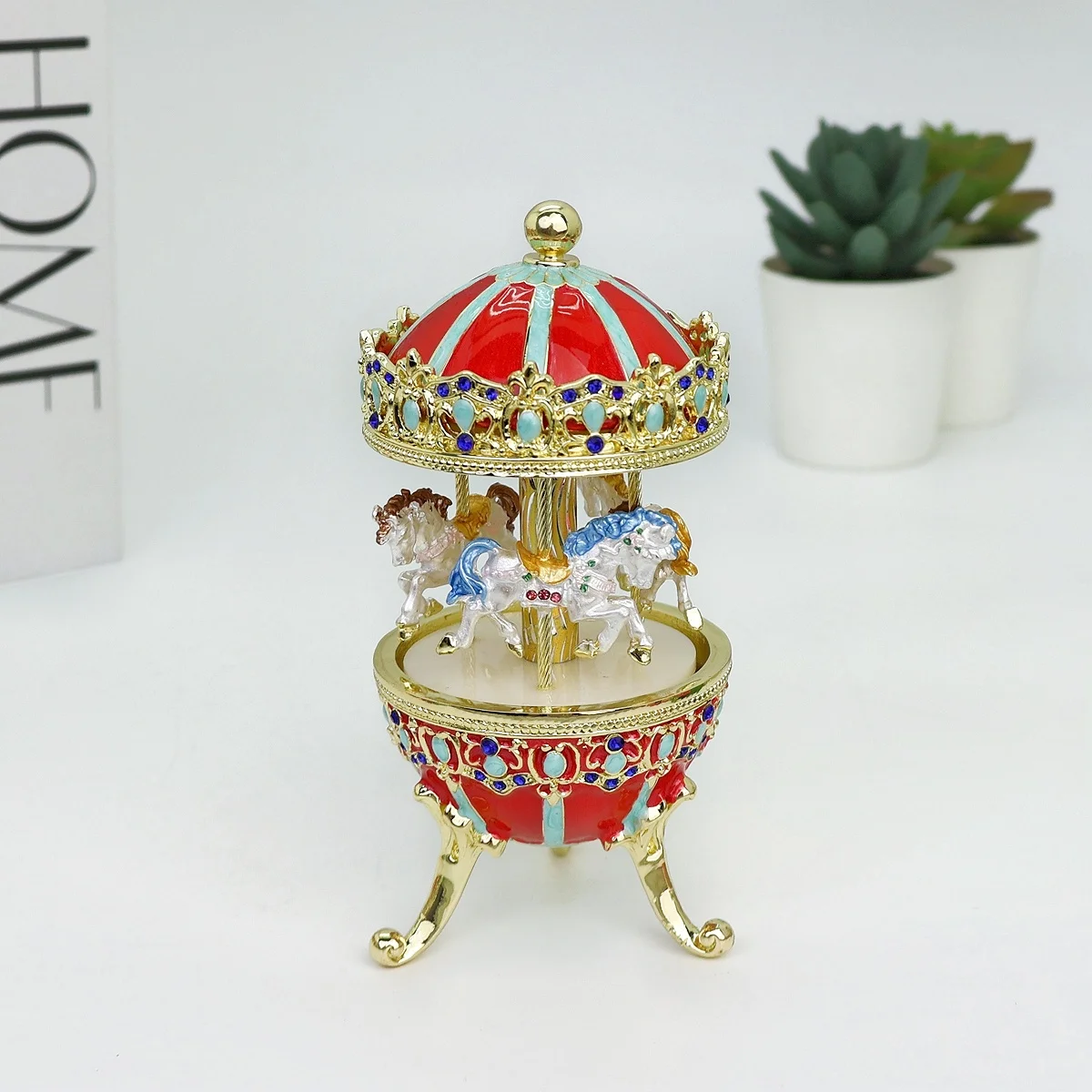 SHINNYGIFTS Vintage Enamel Carousel Music Box Inlaid Crystal Rhinestone Rotating Horse Egg Shape Musical Jewelry Box Girly