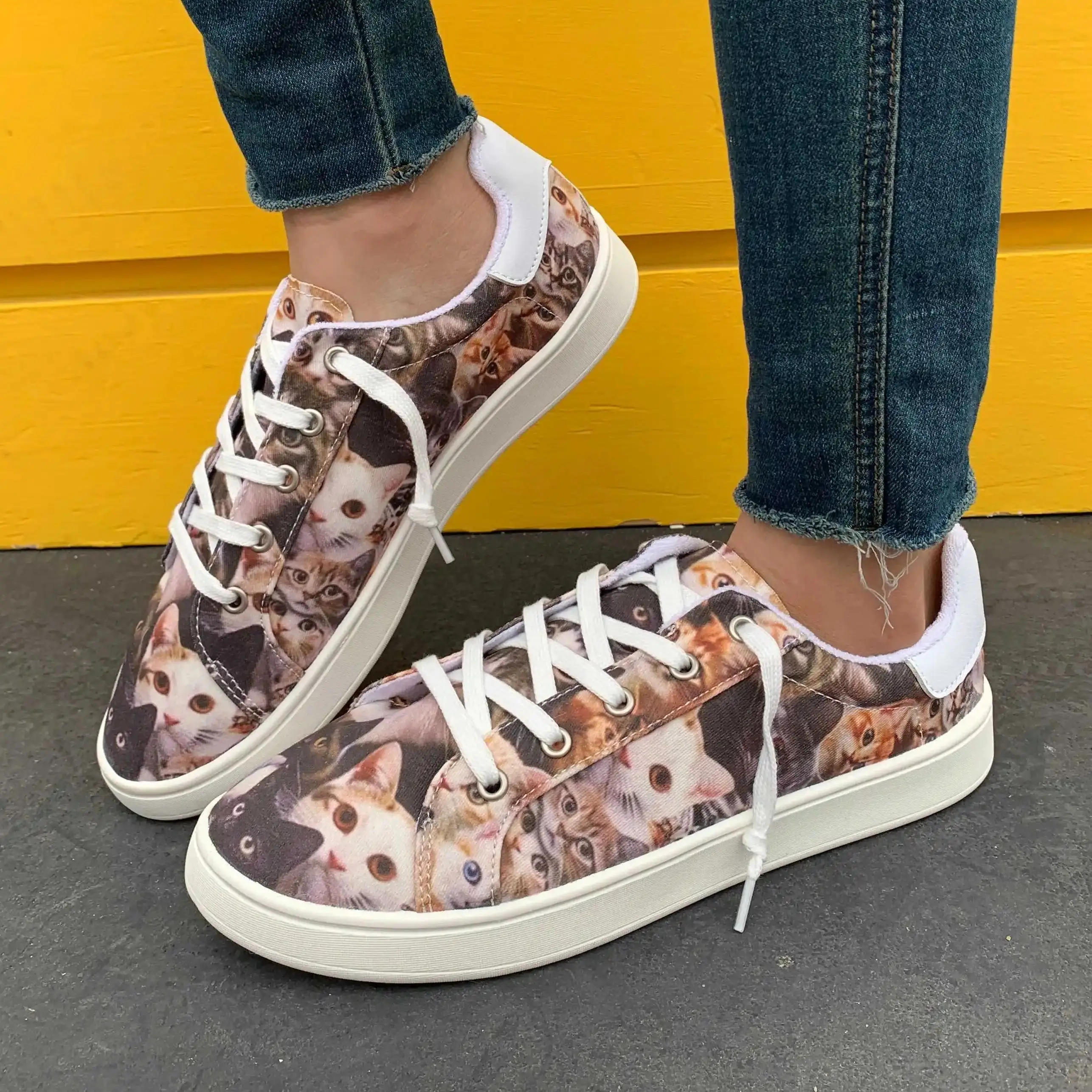 

Женские кроссовки, повседневная спортивная обувь, обувь для ходьбы, обувь для бега, удобные слипоны с низким вырезом, мягкой подошвой, дышащие, больших размеров, модный подарок.