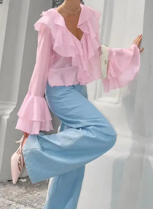 

Summer Charm Pink Chiffon Sunscreen Belt Layered Ruffle V-Neck, Trumpet Sleeve Women's Short Shirt