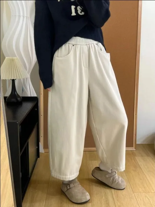 

Новые джинсы с высокой талией однотонного цвета 2026 года, женские повседневные свободные леггинсы больших размеров, укороченные, на весну-лето