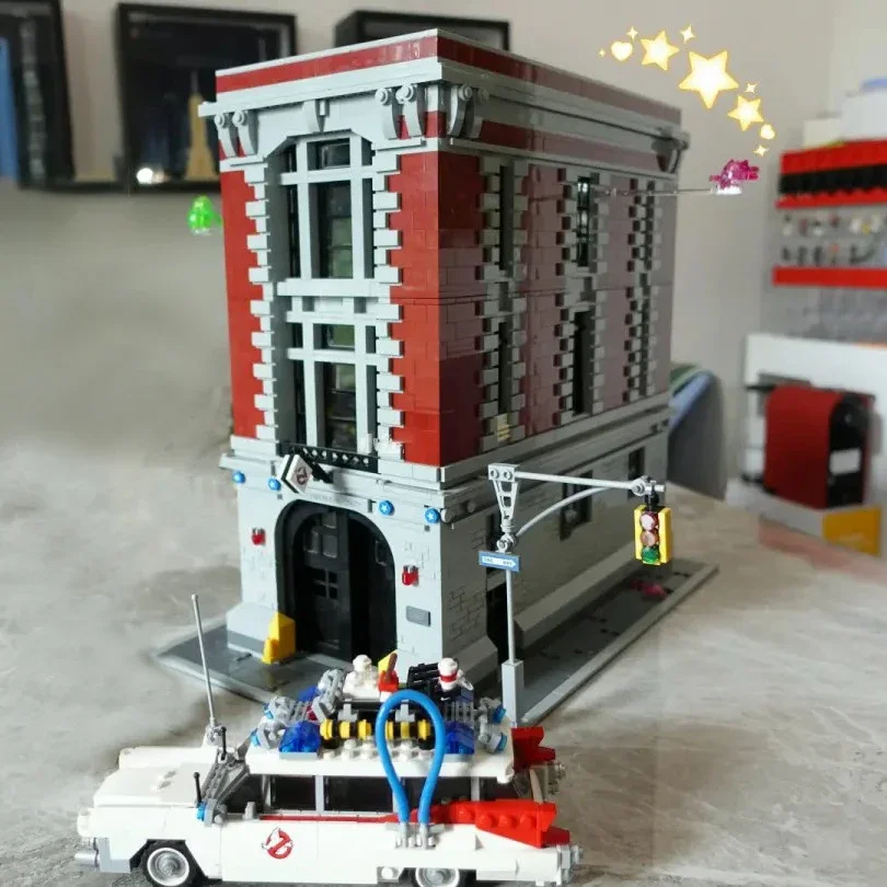 IN STOCK Ghostbusters Firehouse Headquarters  Building Blocks Bricks Kit Compatible 75827 10274 Christmas Birthday Gifts