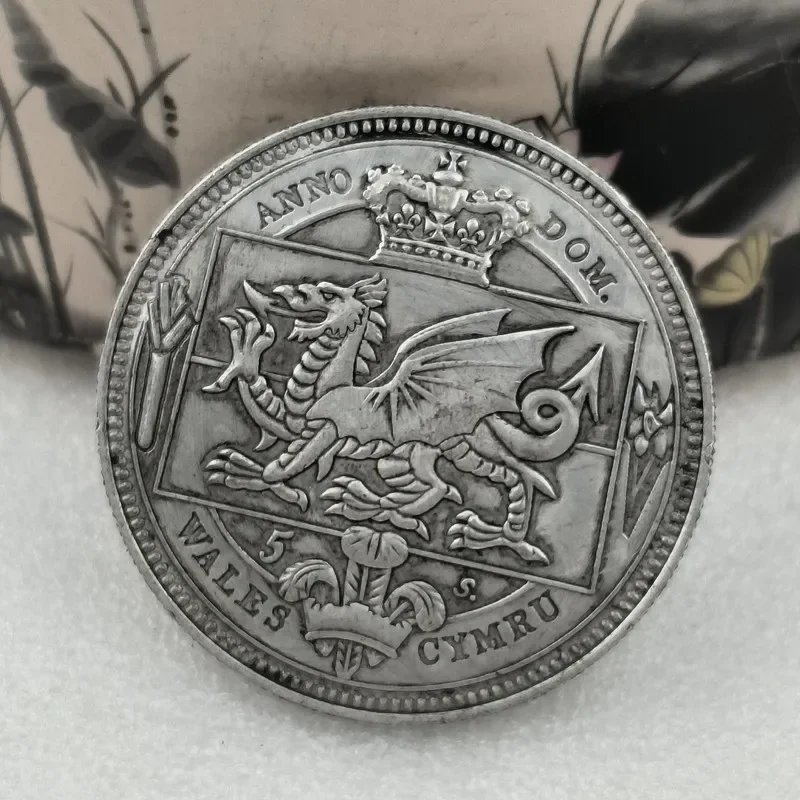 1877 Queen of England Decorative Commemorative Coins Royal Flying Dragon Antique Collection Silver Dollar