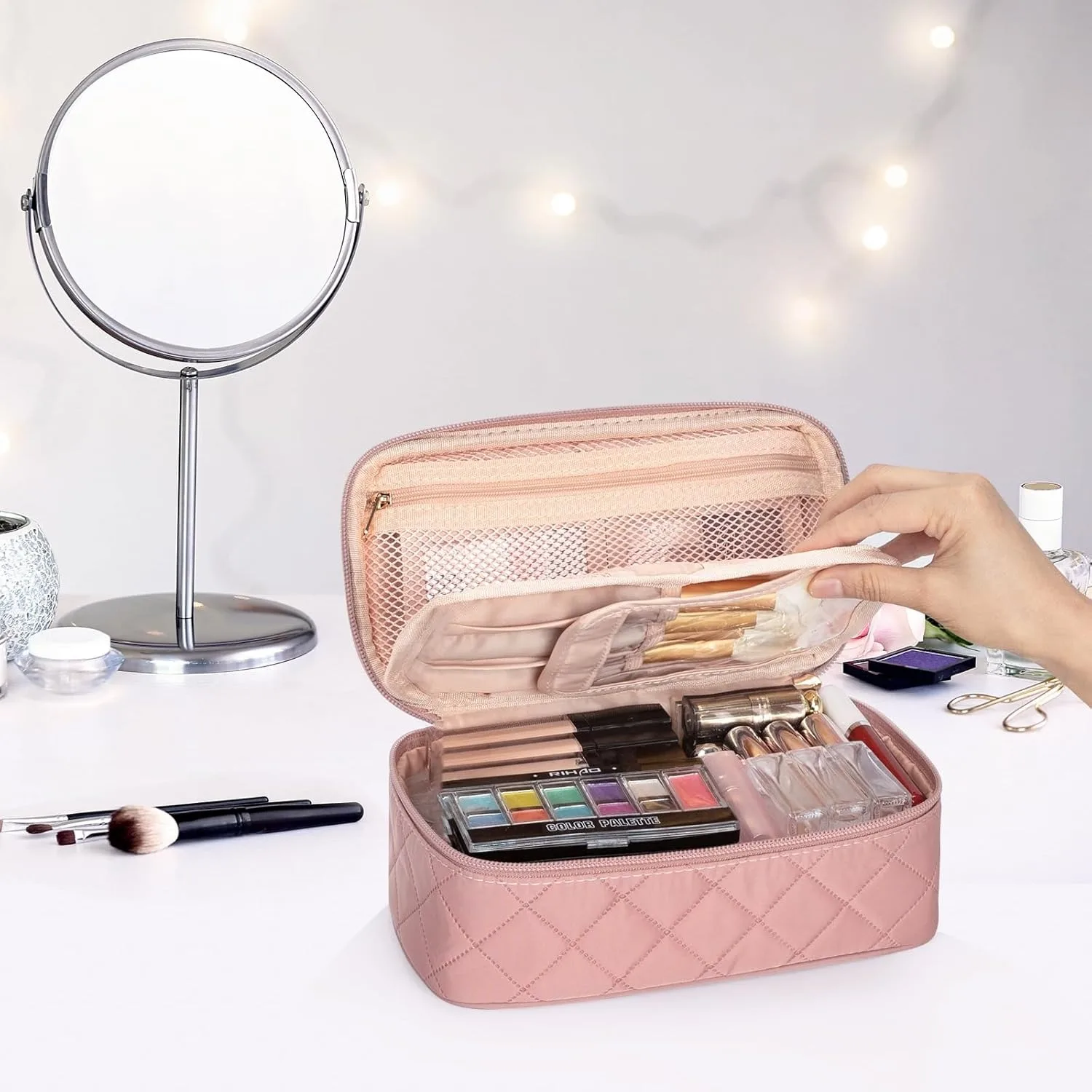 حقيبة مستحضرات التجميل الصغيرة، حقيبة مكياج لطيفة للسفر للنساء والفتيات لتنظيم فرش المكياج وحقائب مستحضرات التجميل