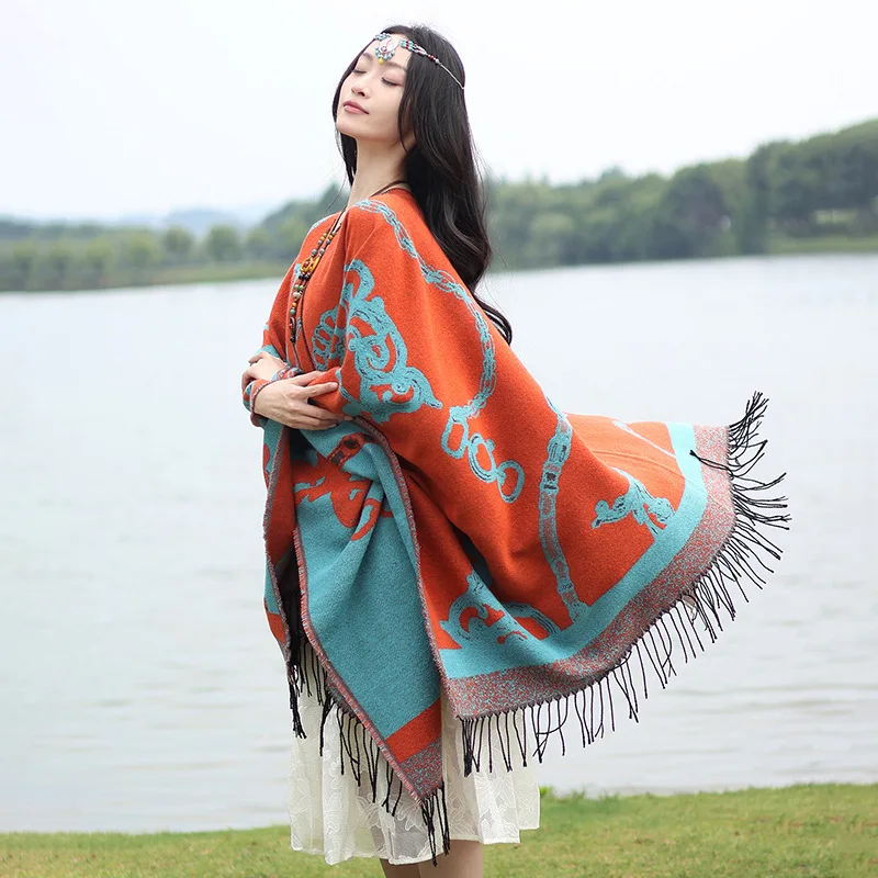 

New Poncho Women's Autumn/Winter Warm Scarf Shawl Cape Fashion Jacquard Tassel Robe Office Warmth Cloak P1