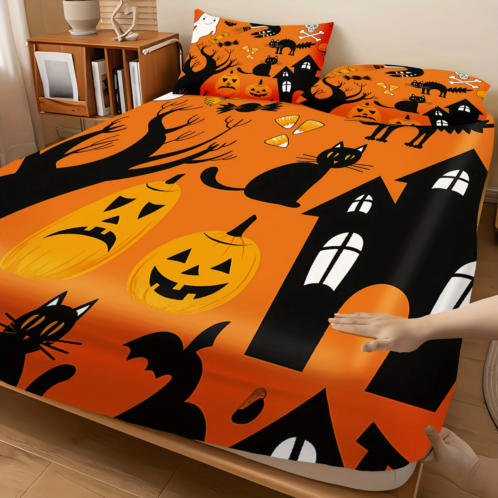 Halloween-Themed 3-Piece Bed Sheet Set, Featuring Pumpkin, Cat, and Haunted House Designs, Made of Breathable Polyester Material, Machine Washable, Suitable for Year-Round Use, Perfect for Bedrooms, Guest Rooms, and Luxury Suites