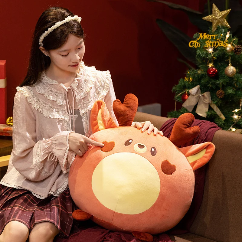 Serie di cartoni animati di Natale: bambola di alce, cuscino, pupazzo di neve e ornamento di caramelle, peluche - Decorazione e regalo festivi