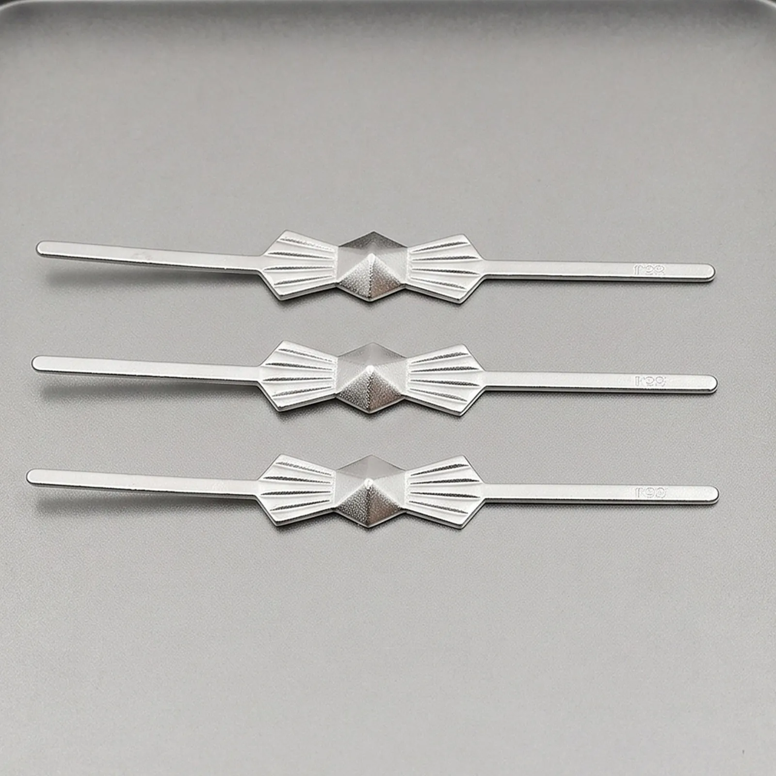 Chandelier Connectors Gold Crystal Replacement Clips Bow Tie for Lamps Bowtie Pin Prisms Pins