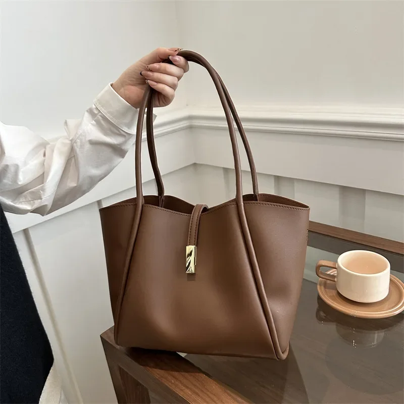 

Shoulder commuter bag Large capacity premium tote bag