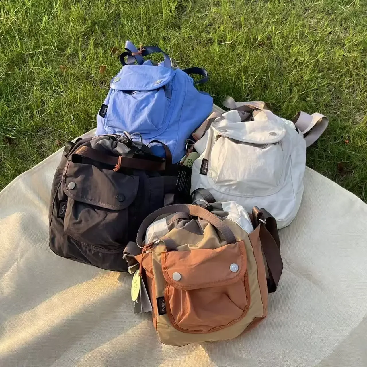 Bellroy Cinch Bucket Bag, 9L Ultra Lightweight Drawstring Unisex Couple Sports/Gym/Travel/Commute Bucket Bag、Crossbody、Sling Bag