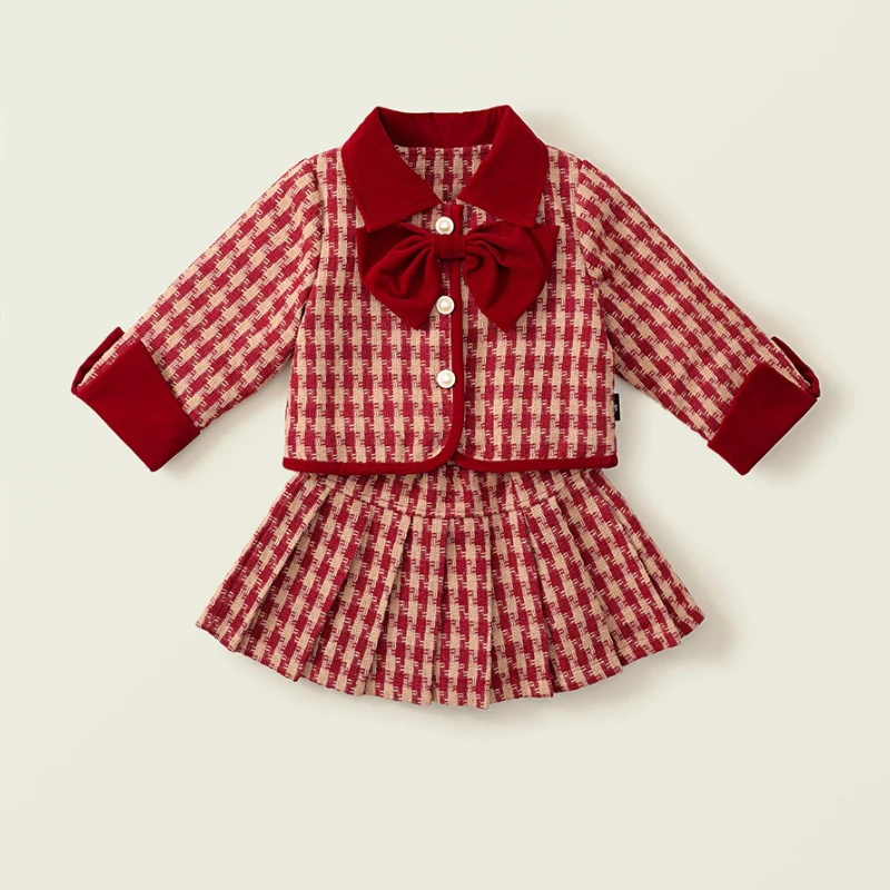 

Утепленный комплект одежды из хлопка для девочек, зима 2025 года, клетчатая куртка с лацканами и большим бантом + юбка, новогодняя одежда, детский комплект из двух предметов