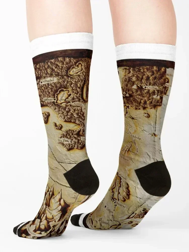 Old folded map of Alaga?sia (with background) Socks aesthetic Run new year Argentina Men Socks Women's