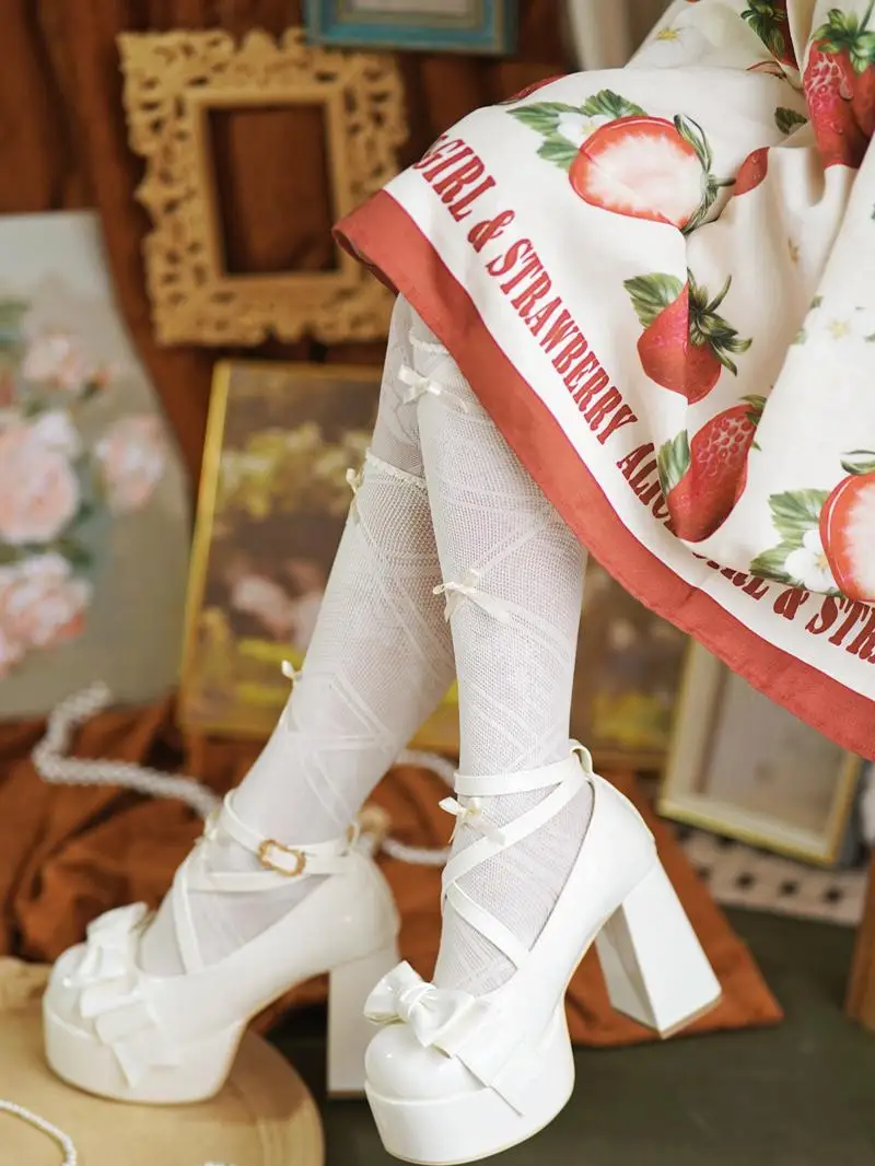 Dolce giapponese Kawaii Lolita Bow Tacchi alti da donna Lo Flower Matrimonio Tacco super alto Mary Jane Testa tonda Scarpe singole Donna