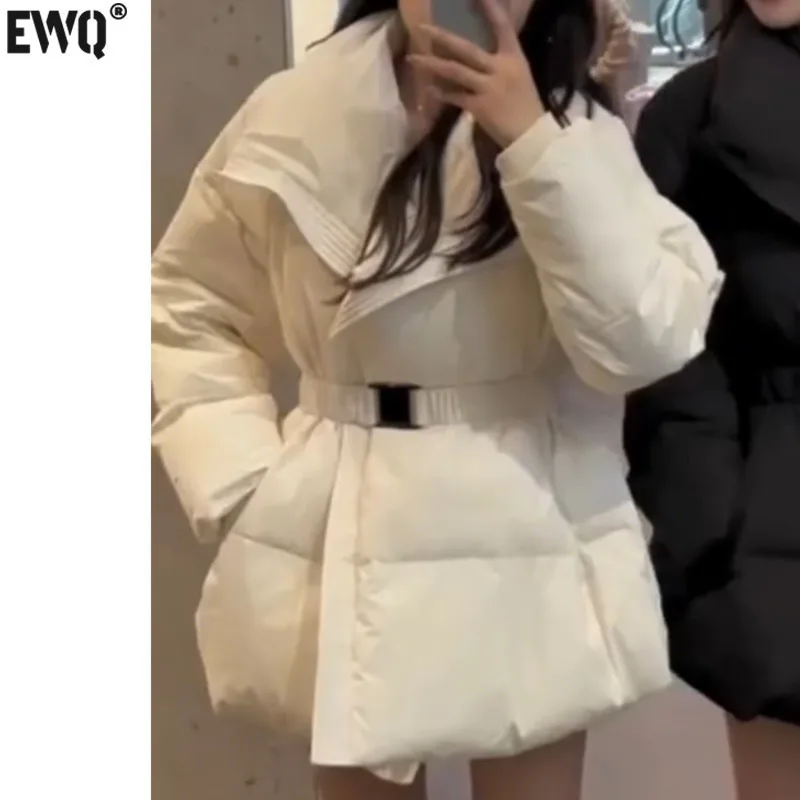 [EWQ] Korean Lapel Sashes Design Cotton-padded Coat Long Sleeve Keep Warm Solid Color Women Parkas Coat 2024 Winter New 16O1994