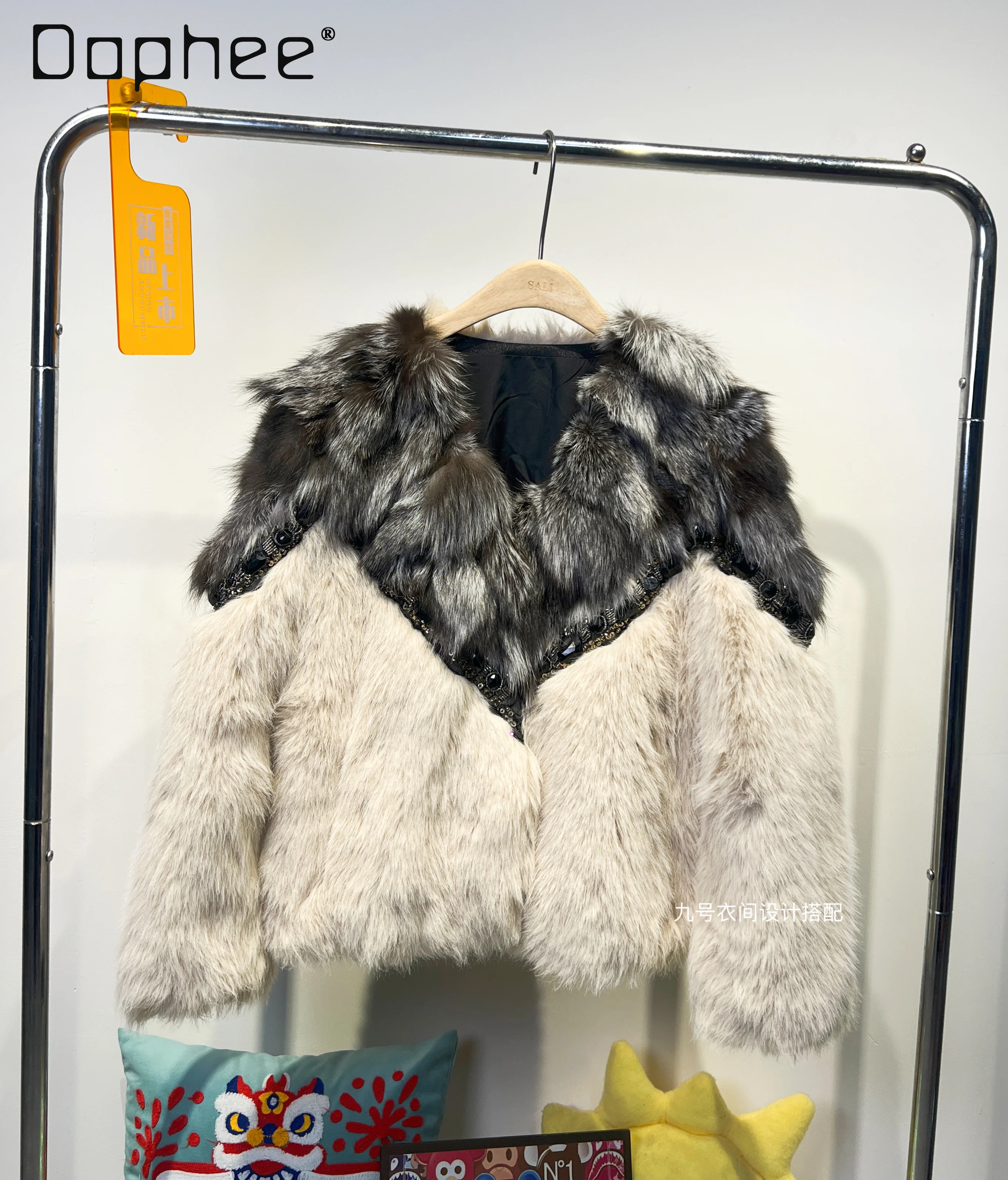 

2025 Winter New European Faux Fur Coat for Women Heavy Beading Faux Fox Fur Collar Furry Jacket Trendy Short Coat