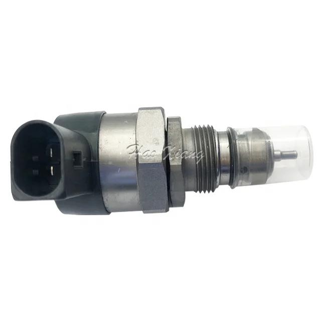Good Quality Fuel Pressure Regulator A0000705746 / 0000705746