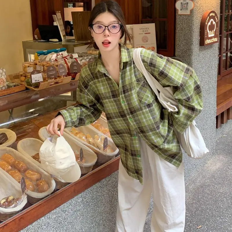 

Retro American Green Plaid Long Sleeve Women's Casual Collar Shirt Jacket Top Autumn New Style Versatile Loose Fit Polye...