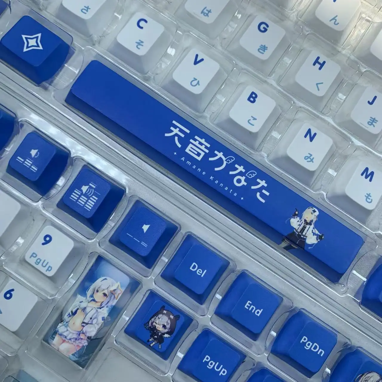 Imagem -02 - Anime Keycaps Kanata Hololive Vtuber Capa Chave Pbt Sublimação de Tinta Cereja mx Interruptor de Eixo Cruzado Keycap Teclado Mecânico