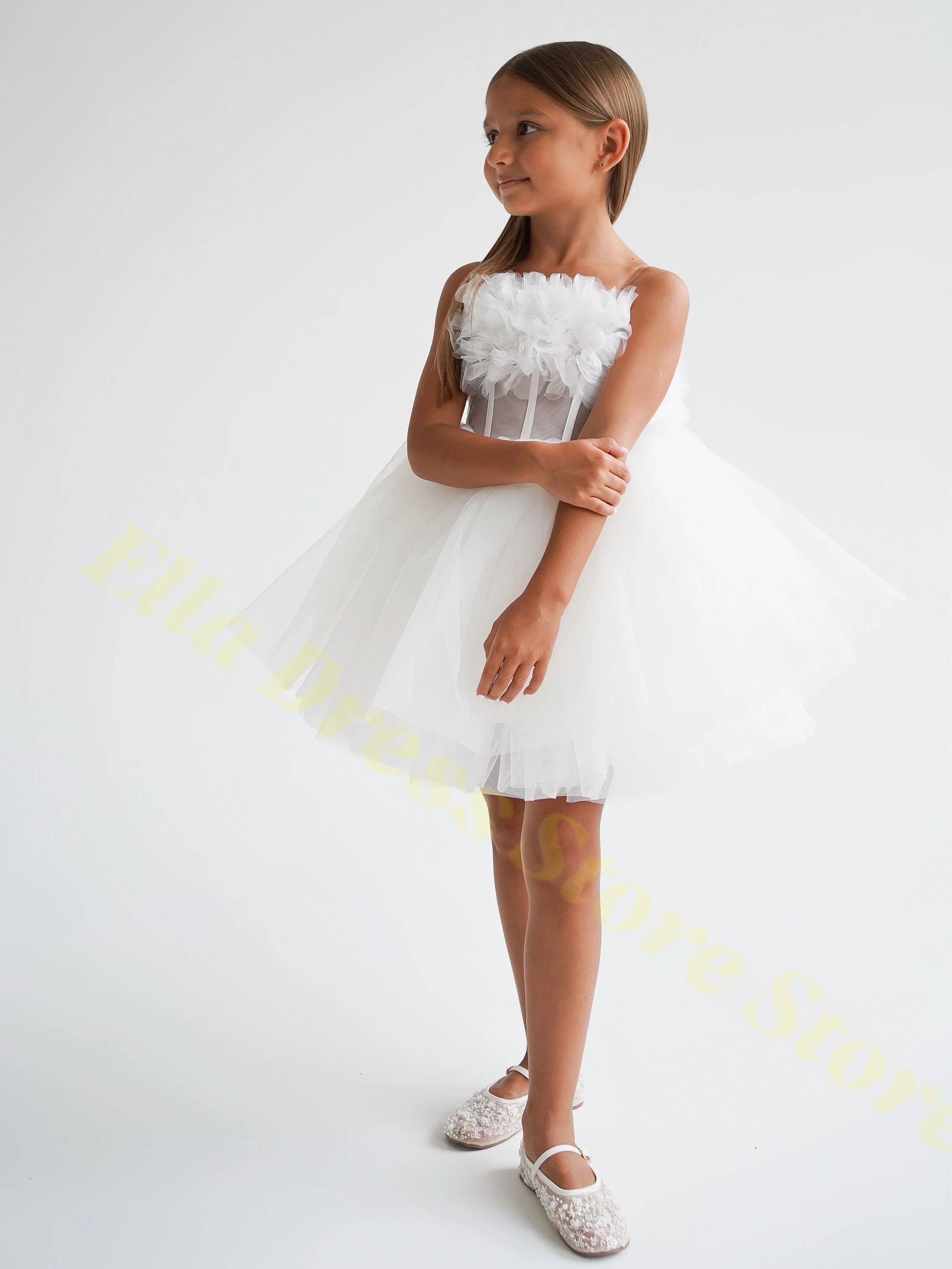 Weißes Blumenmädchenkleid für Hochzeit, Tüll, bauschig, mit Federn, ärmellos, Geburtstag, Erstkommunion, Ballkleider, maßgeschneidert, Großhandel – Detail 2