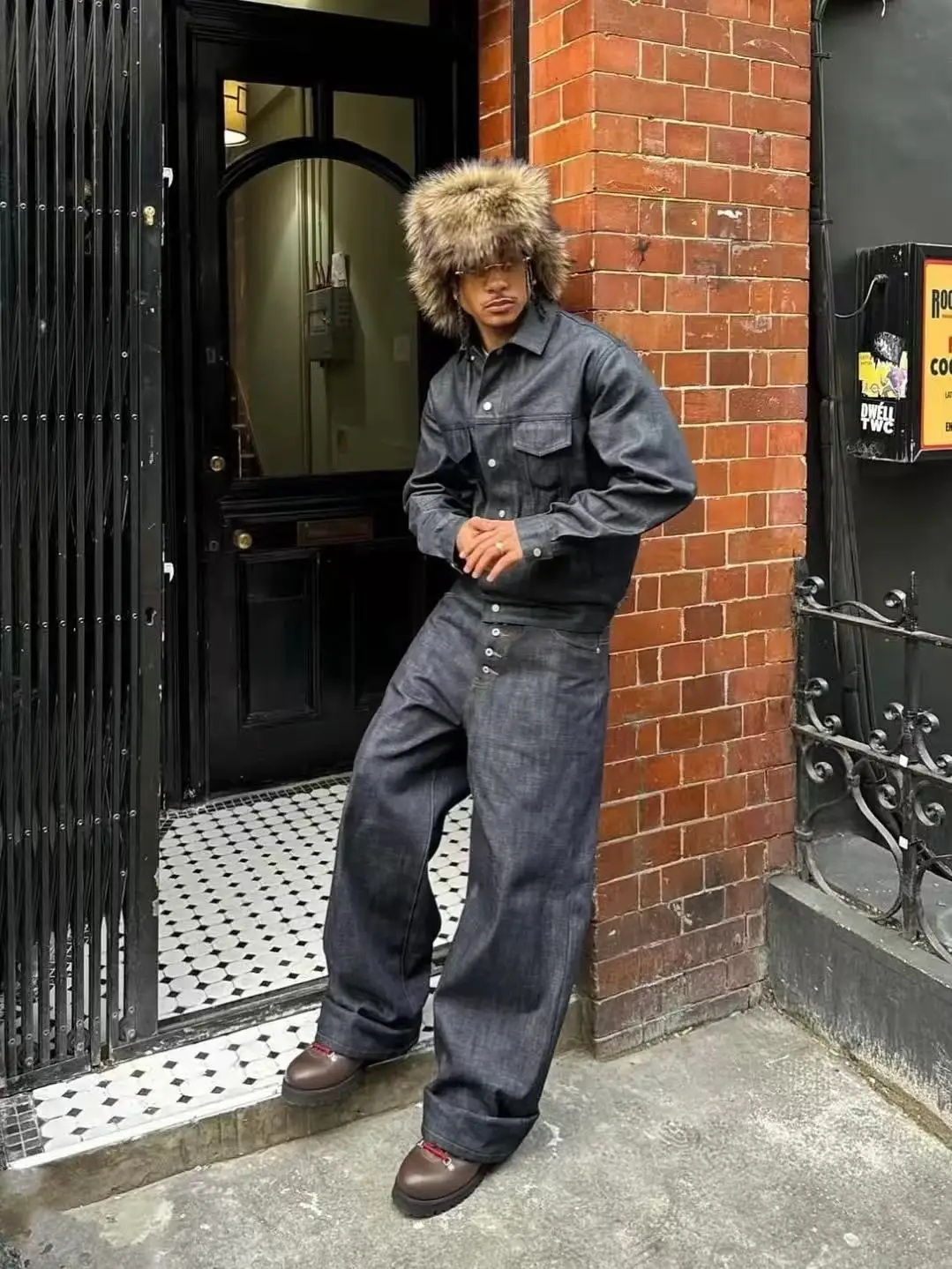 استوديوهات لا إيمان محدودة ذات حافة حمراء وآذان حمراء داني الأصلية الثور السيفية جينز فضفاض ثلاثي الأبعاد #3