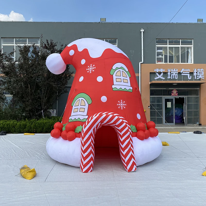 New 4.5m Hat Shape Christmas Inflatable Hole Giant Courtyard Blow Up Xmas Tent Customized Inflatable Santa Tent