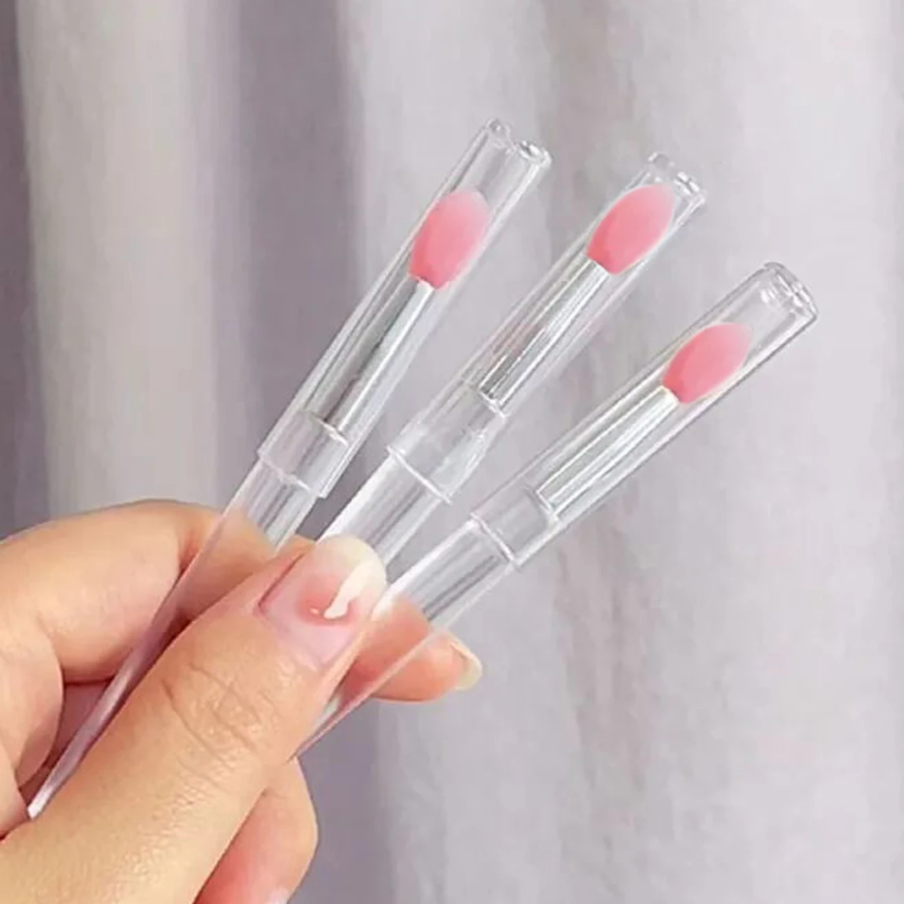 커버가 있는 부드러운 실리콘 립 브러쉬 - 다기능 립밤 어플리케이터, 립스틱 립글로스 메이크업 브러쉬, 재사용 가능