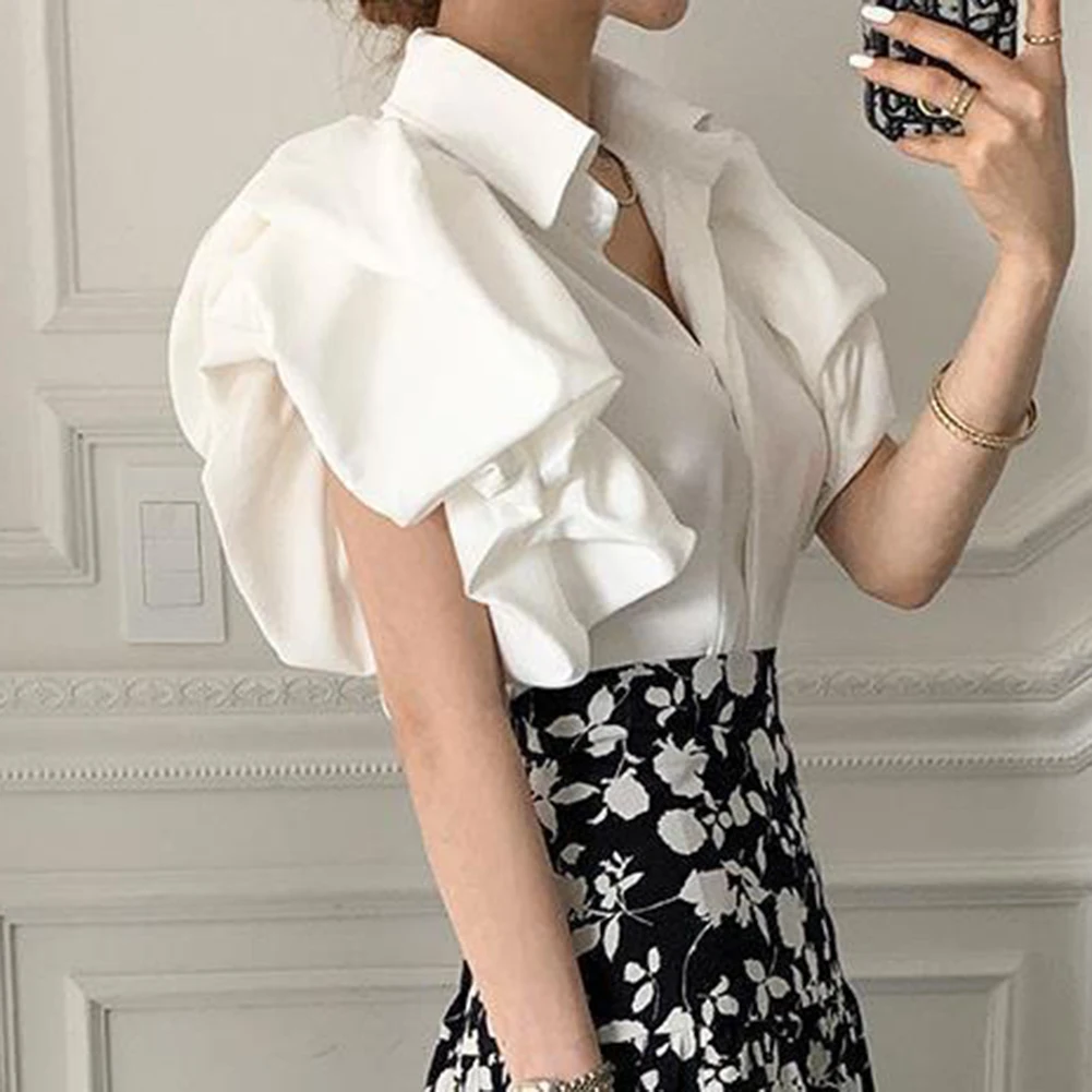 Women's Solid Color Fashion Top Featuring Lapel Detail Bubble Sleeves Regular for Fit and Balanced Stretch for Everyday Movement