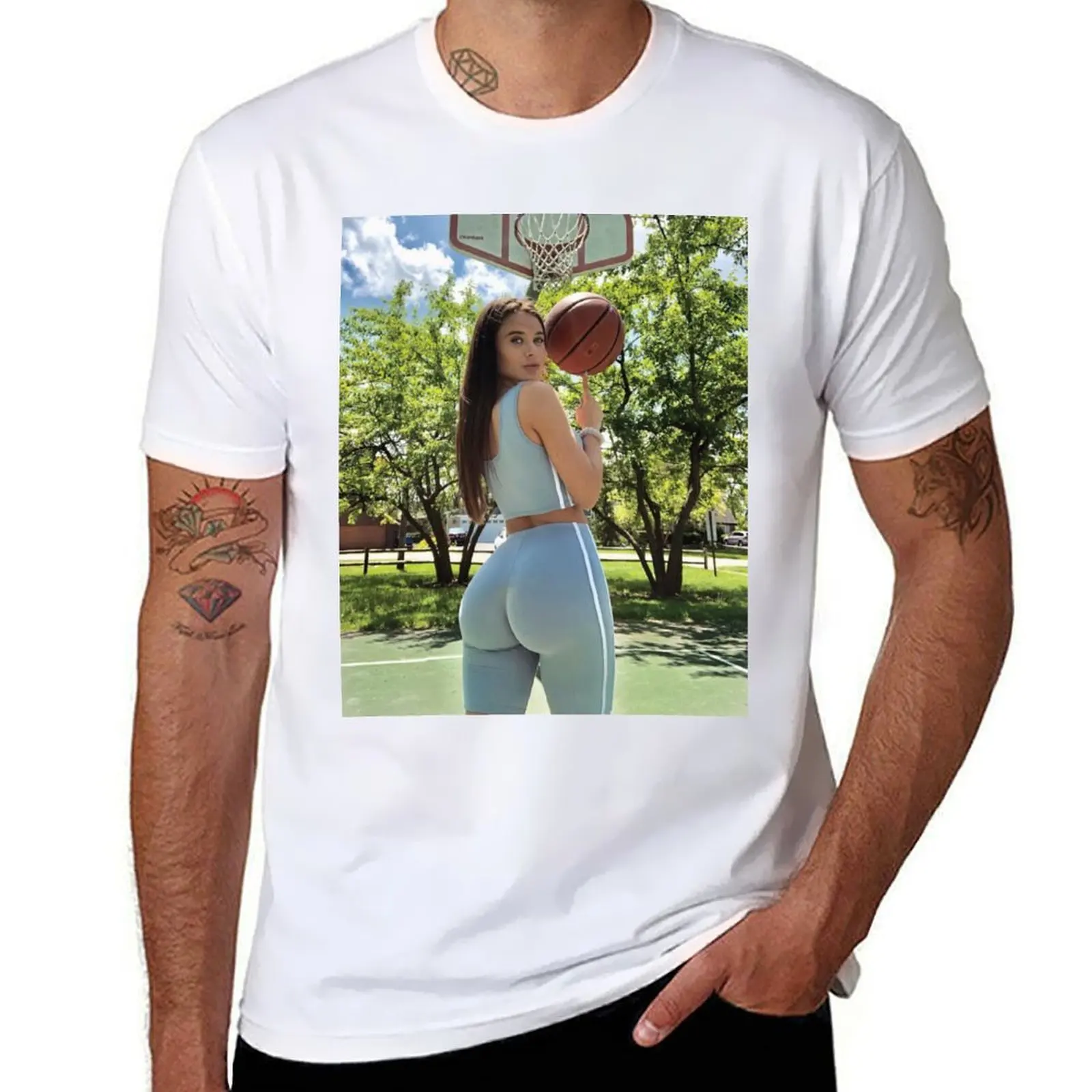 

Poster Lana Rhoades T-Shirt Basic Casual Short Sleeve Cotton Shirt